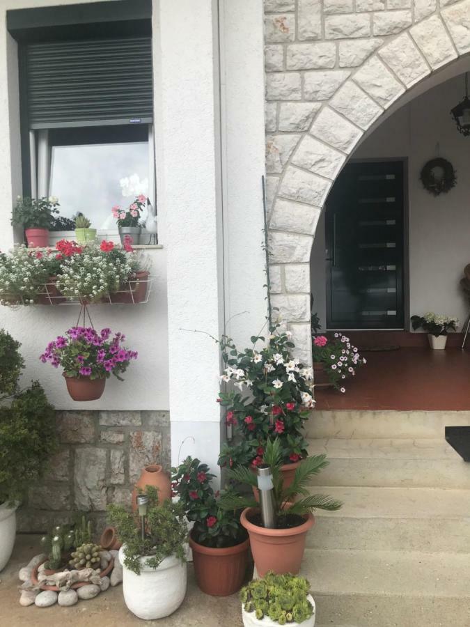Apartments Porat 诺维·维诺多尔斯基 外观 照片